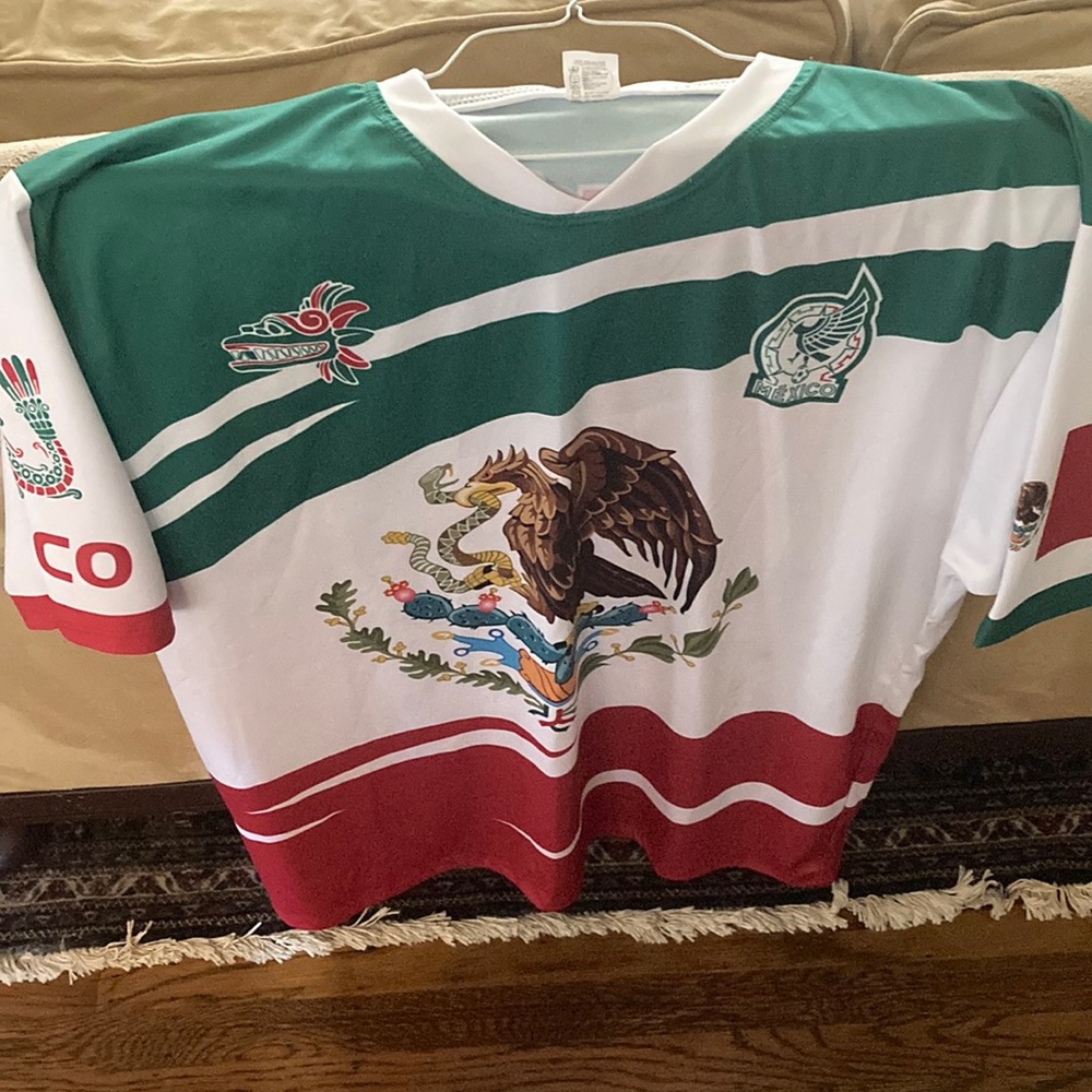Mexico Jersey from the 2022 World Cup in Qatar size Large